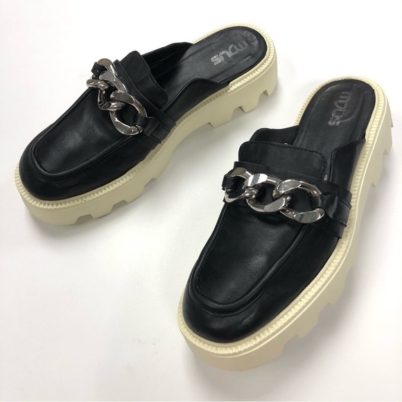 Black and Cream Mules with Chain Detail - Picture 1 of 9